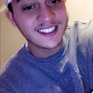 Meet your Posher, Brady